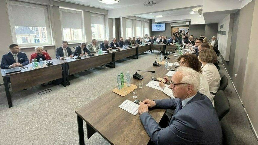 Sesja Rady Miasta Ostrowca Swiętokrzyskiego