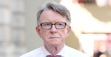 Skandal na Wyspach. Dla Epsteina chciał zmienić politykę rządu