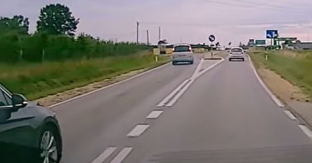 Sceny na drodze. Zablokowali skrzyżowanie. Jest nagranie