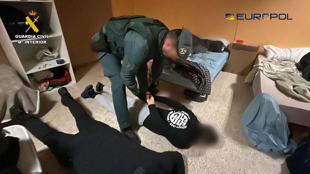 Hiszpanie rozbili grupę przestępczą. Członkowie gangu zmuszali do pracy uchodźców z Ukrainy