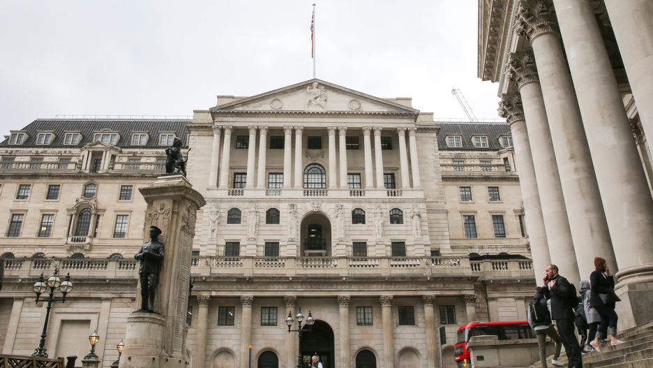 LONDON, UNITED KINGDOM - 2023/04/19: An exterior view of Bank of England in central London. (Photo by Steve Taylor/SOPA Images/LightRocket via Getty Images)