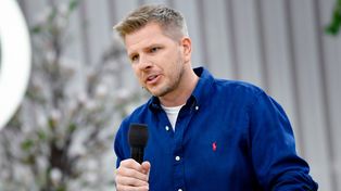 Opowiedział o ślubie z 20-letnią Bianką. Nagle wspomniał o teściowej