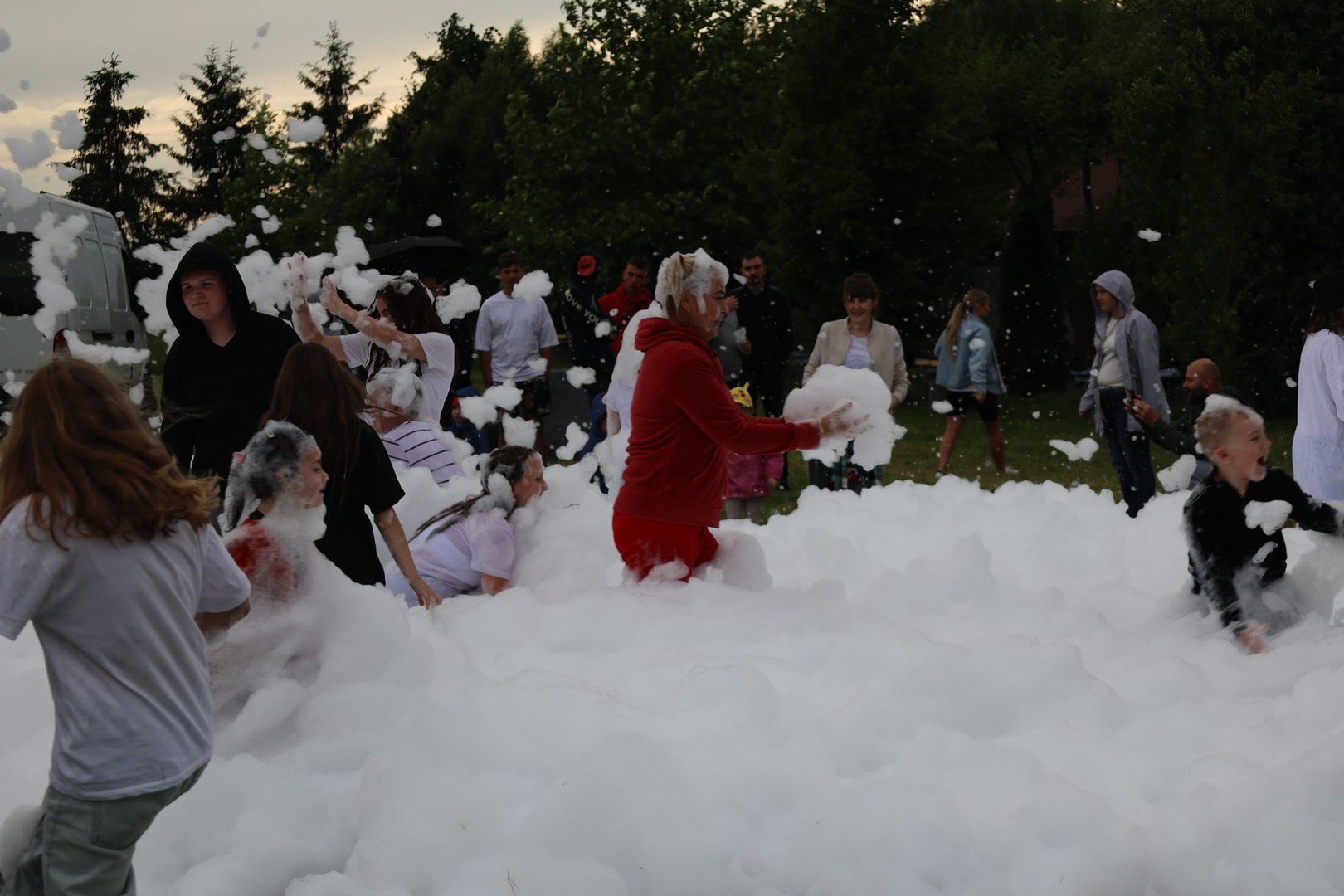 Punktem kulminacyjnym Dnia Dziecka w Bożacinie była piana party