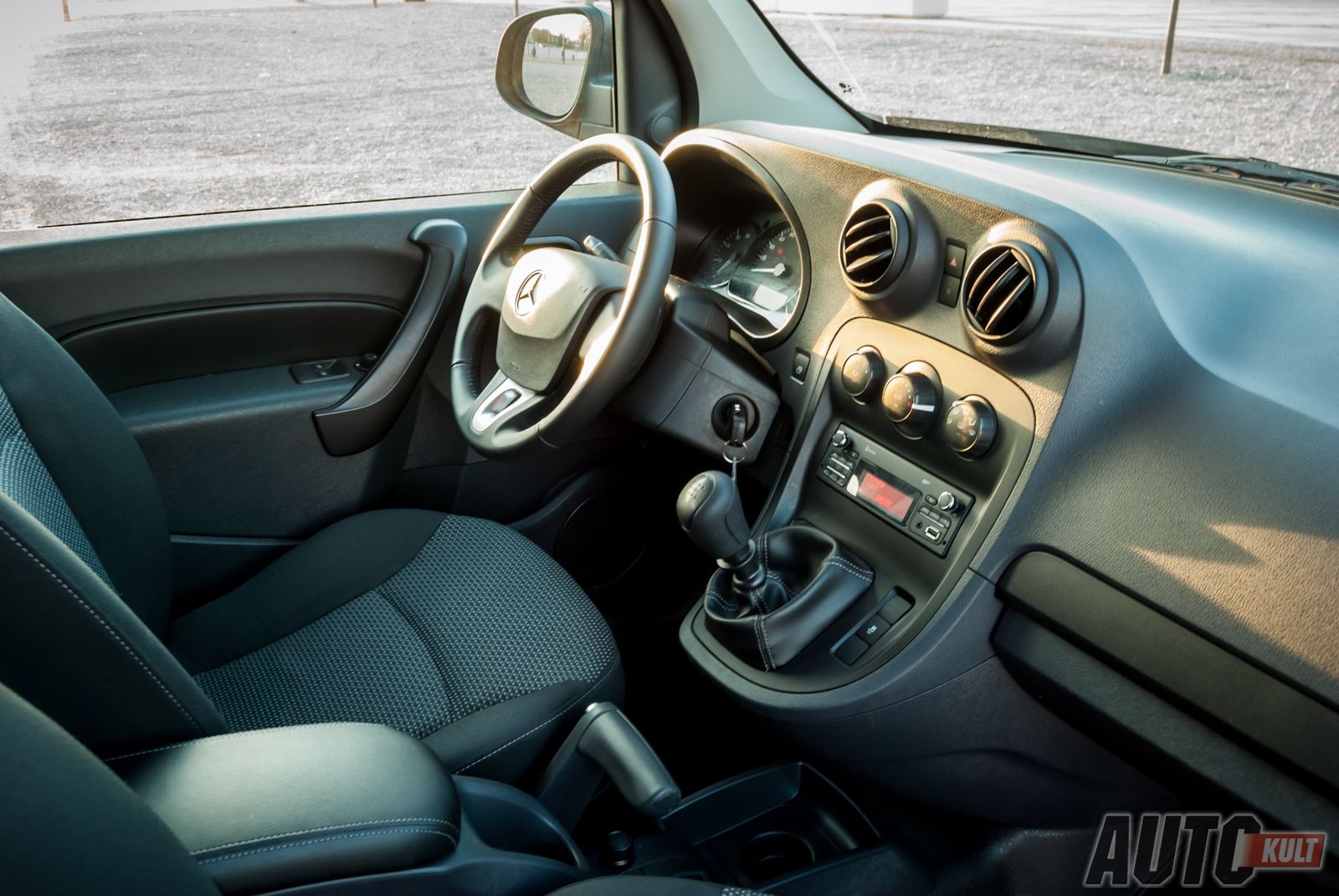 Mercedes-Benz Citan 111 CDI Mixto - test [galeria] 14