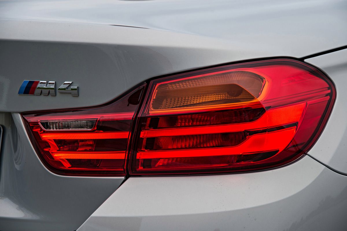 Ogromna galeria zdjęć z kabrioletem BMW M4 64