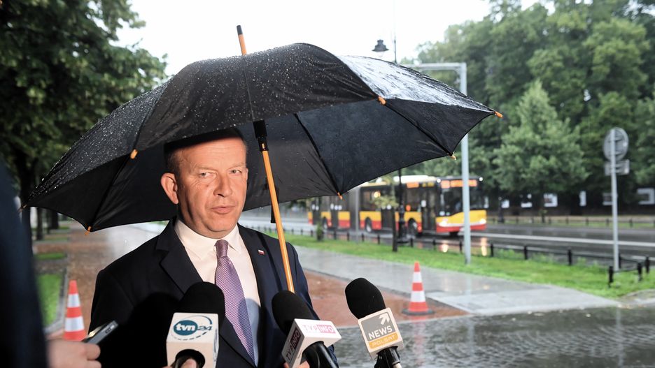 Warszawa. W poniedziałek premier zwołał naradę ws. skutków ulewy