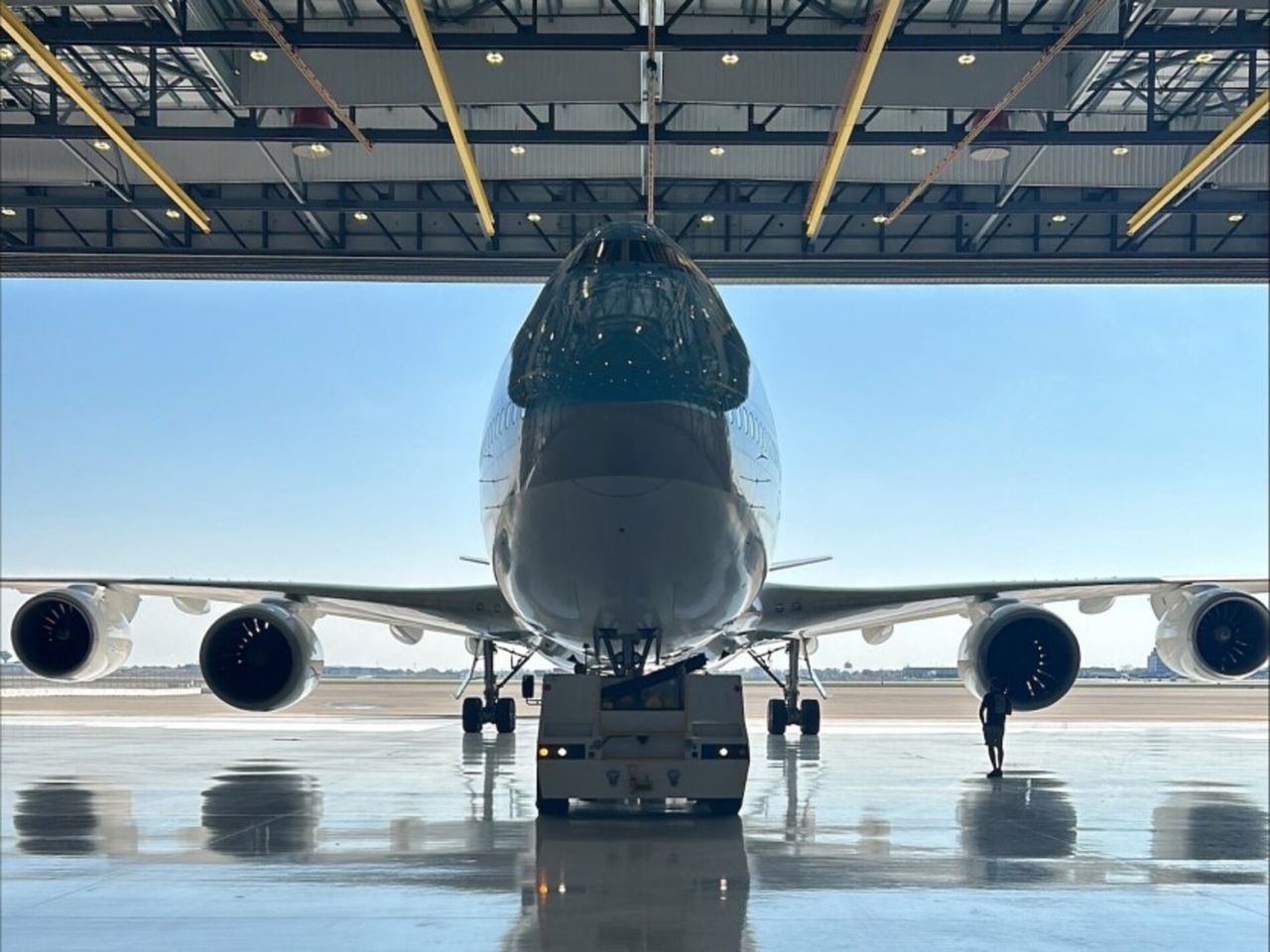 Przetrwają wojnę nuklearną. Chcą więcej "samolotów dnia zagłady"