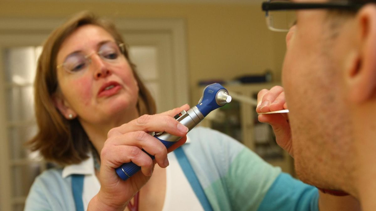 Ciała obce w drogach oddechowych.