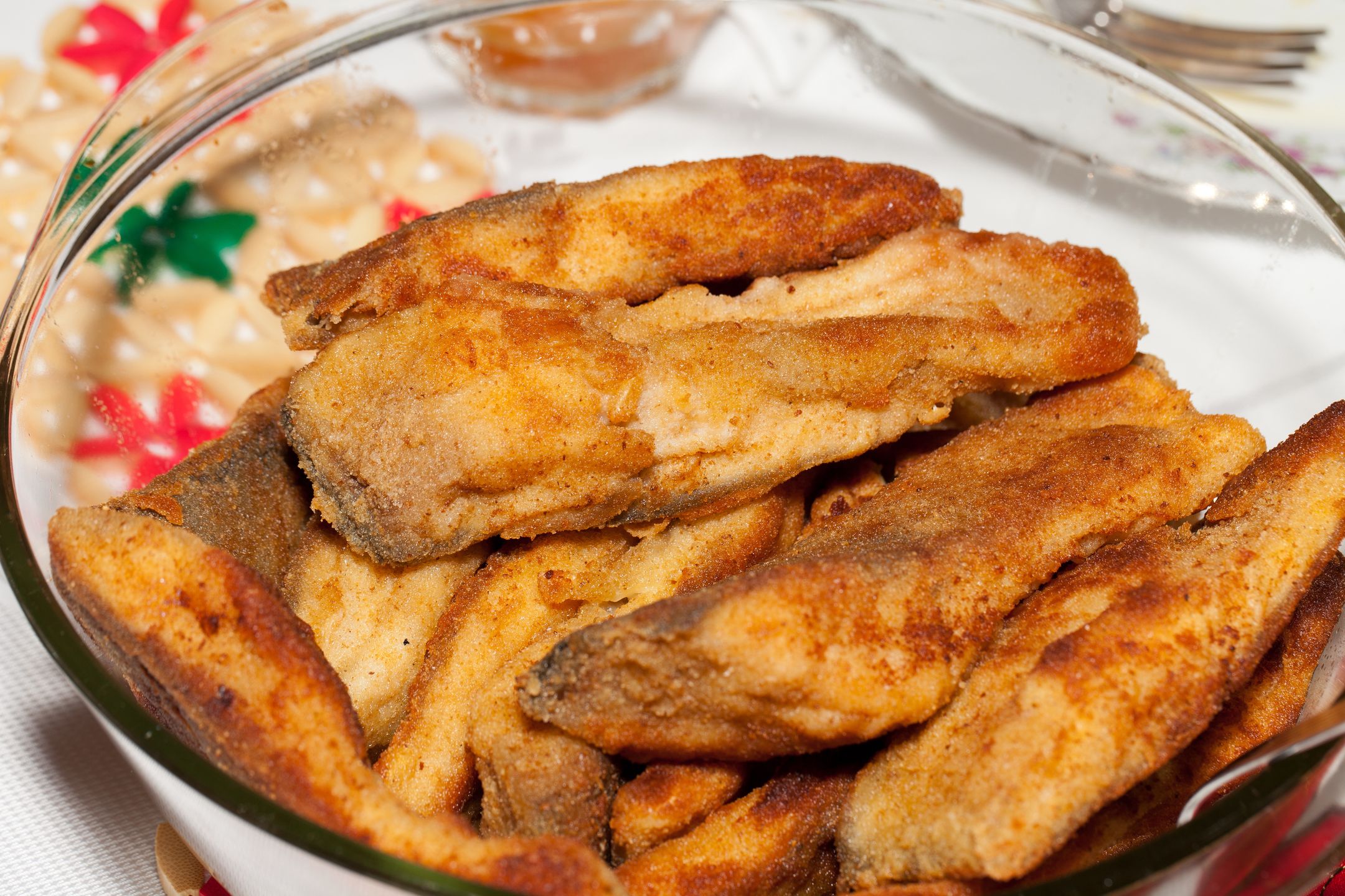 Karp smażony to obowiązkowa pozycja na wigilijnym stole