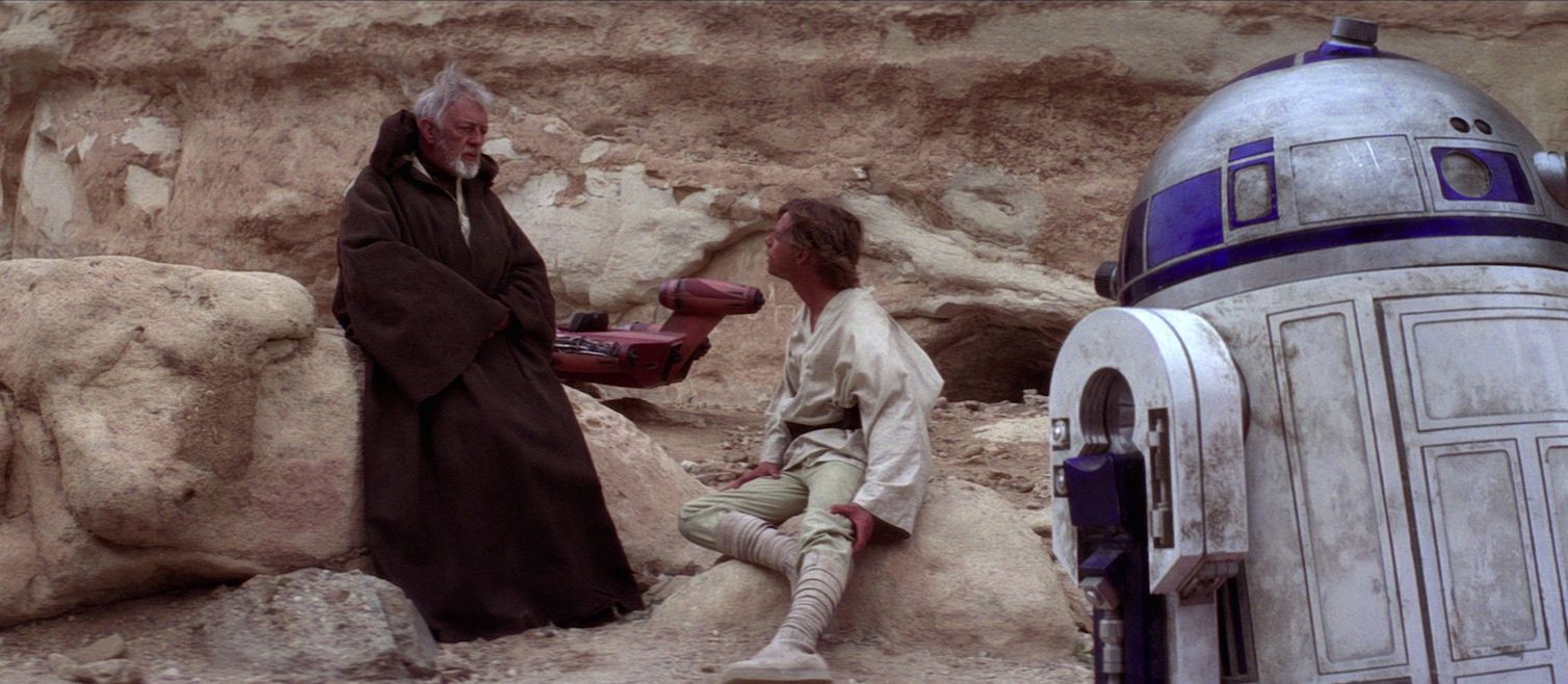 Alec Guinness jako Ben Kenobi (po lewej) oraz Mark Hamill jako Luke Skywalker