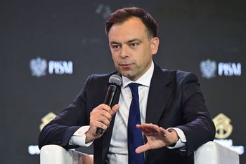 Domański odpowiada USA. "Polska decyduje, jakie podatki wprowadza"