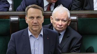Kaczyński nie odpuszcza Sikorskiemu. Złożył skargę kasacyjną