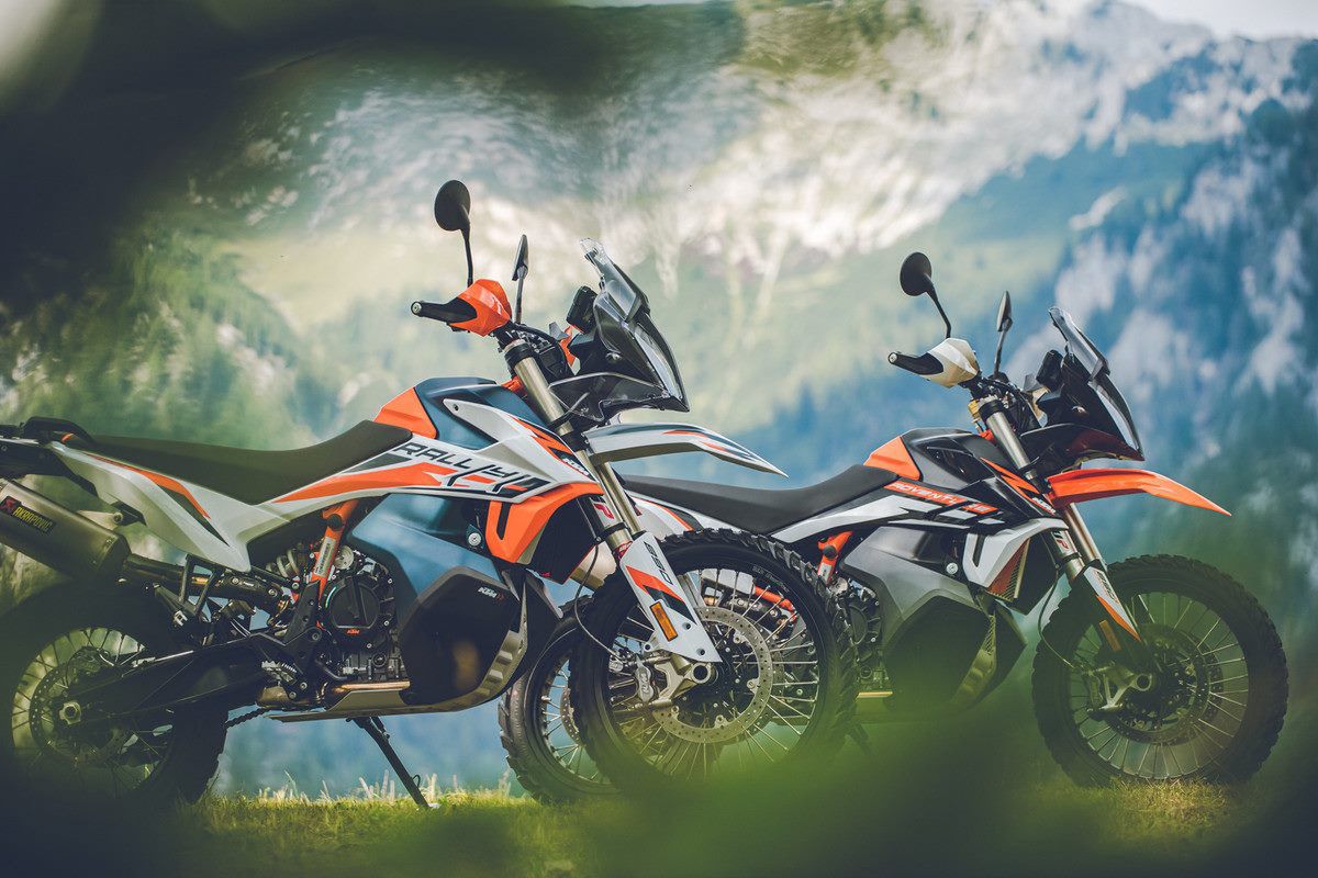 KTM 890 Adventure R i KTM 890 Adventure Rally