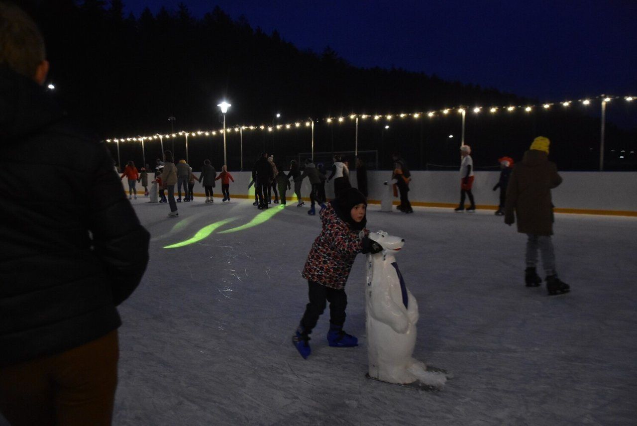 Już 28 listopada otwarte będzie lodowisko w Jedlinie-Zdroju