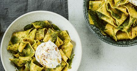 Pappardelle z cavolo nero i burratą