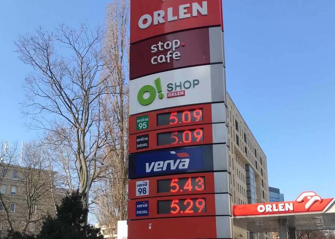 Ceny paliw najwyższe od blisko roku. Kierowcy płacą już nawet ponad 5 zł za litr