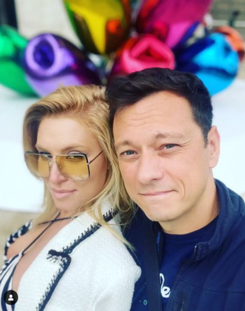 Karolina Pajączkowska na zdjęciu z nowym partnerem