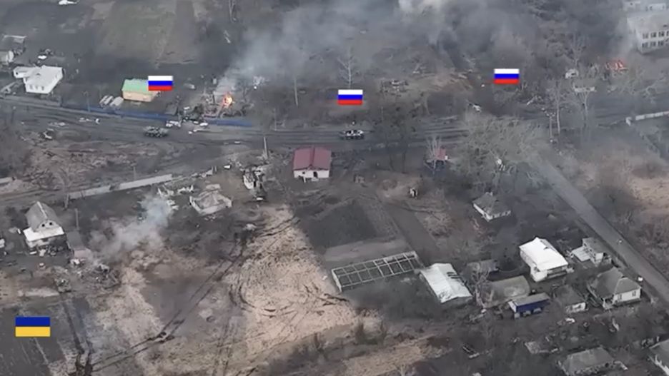 Nagranie z drona pokazuje przebieg tej nierównej bitwy i paniczne ruchy Rosjan