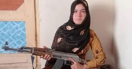 Afganistan. Krwawa zemsta nastolatki. Zabiła Talibów, którzy zamordowali jej rodziców