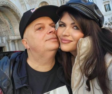 Długie nogi i kobiecie kształty. Żona Skiby zapozowała w mikro bikini na wakacjach