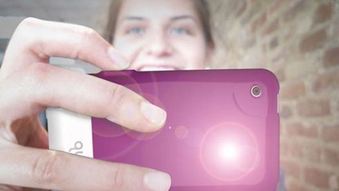 Etui na iPhone’a z latarką 1