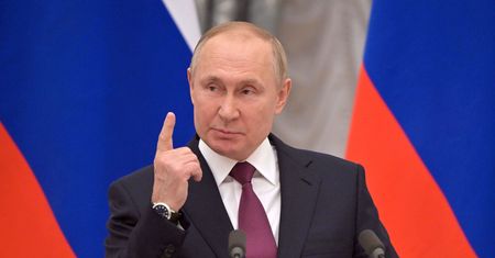 "Masowe groby w Donbasie". Rosja: Wysyłamy dowody do Niemiec