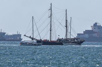 Kolejni aktywiści Globalnej Flotylli Sumud deportowani do Turcji