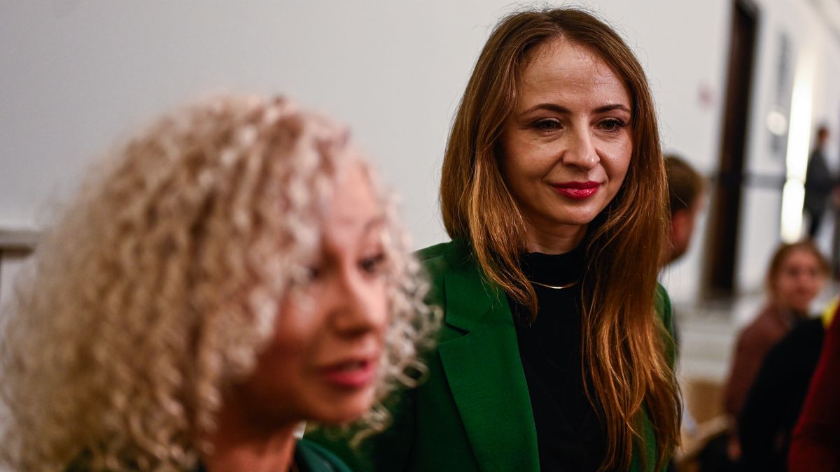 WARSAW, POLAND - DECEMBER 12: Upcoming Minister of Family and Social Policy, Agnieszka Dziemianowicz-Bak walks through the parliament corridors ahead of the vote of confidence on Donald Tusk's government cabinet during a session at the parliament (SEJM) on December 12, 2023 in Warsaw, Poland. on December 12, 2023 in Warsaw, Poland. After eight years of Poland's national conservative party in power, centrist Donald Tusk is back and set to forge a pro-EU government. (Photo by Omar Marques/Getty Images)