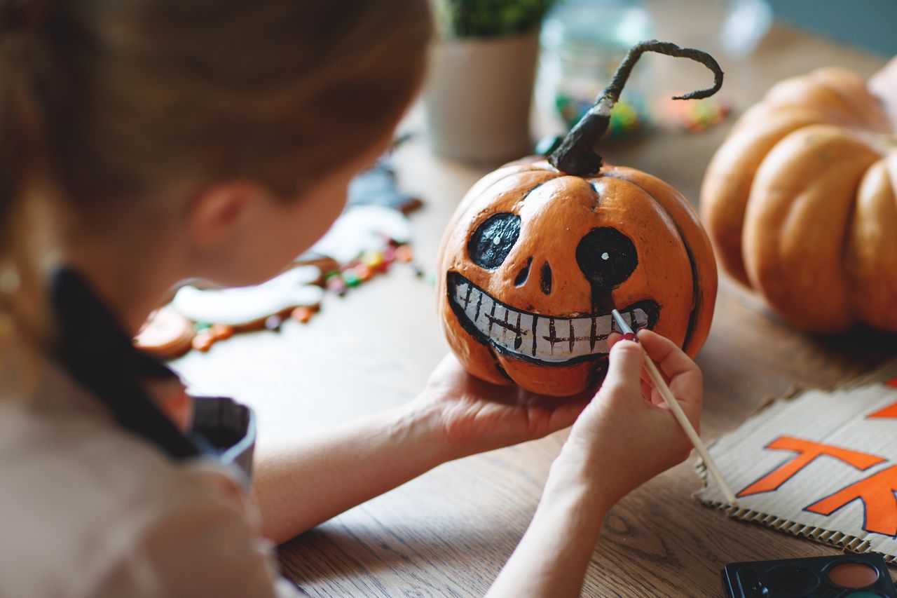 Pumpkin decorating