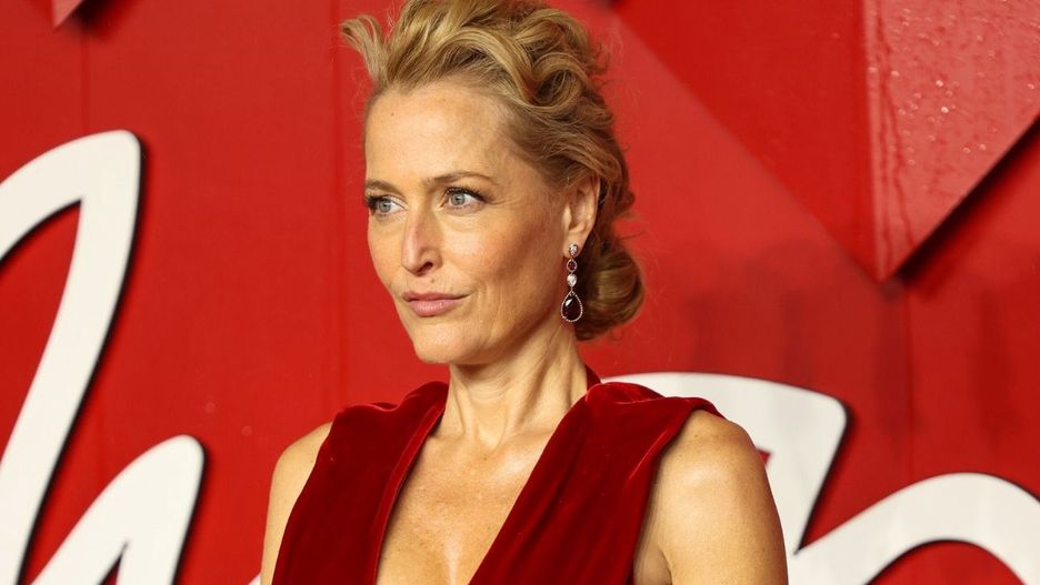 Gillian Anderson