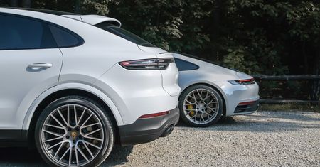 Porsche oficjalnie staje się marką od SUV-ów. Cayenne i Macan to już prawie 2/3 sprzedaży