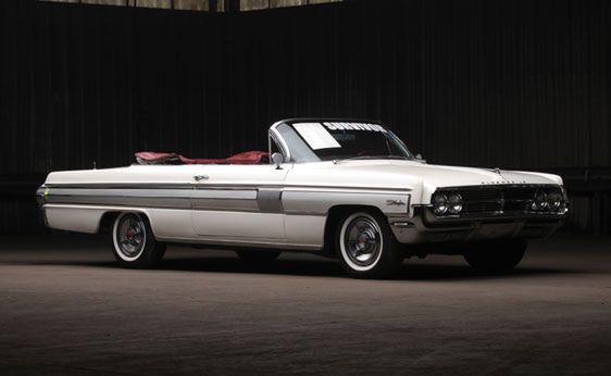 1962 Oldsmobile Starfire Convertible