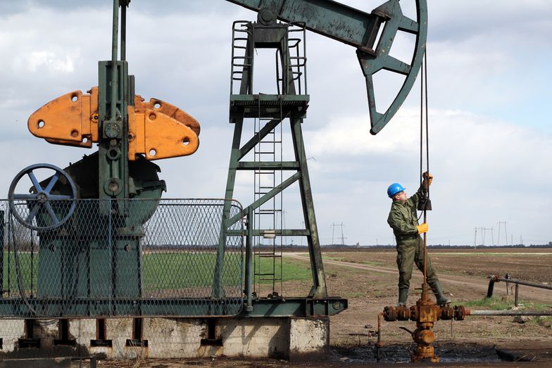 Resort skarbu nie wyklucza renegocjacji umowy na dostawy ropy z Rosji