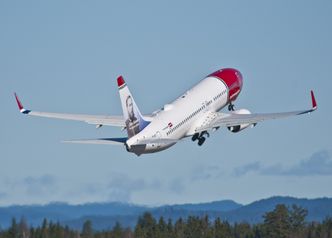 Piloci linii lotniczych Norwegian kontynuowali strajk