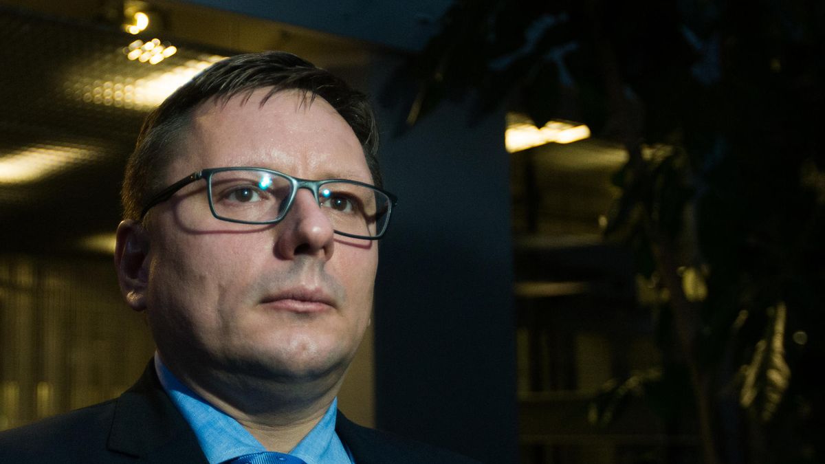 Rafał Milczarski jest prezesem LOT. To on musi znaleźć sposób na ugaszenie pożaru w spółce