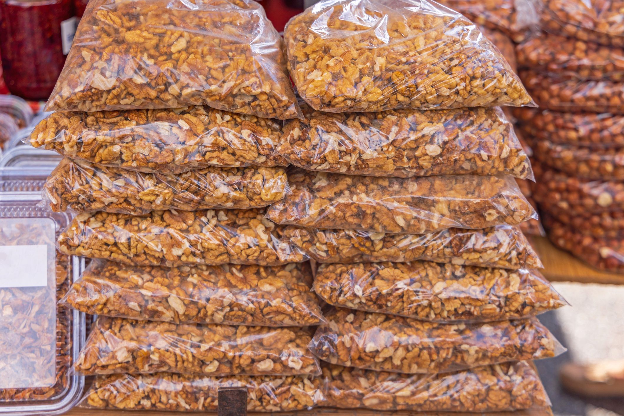 Walnuts in Bags
Stack of Bags With Shelled Walnut Nuts
Baloncici
bags, clear, drupe, edible, many, market, nut, nuts, raw, shelled, spring, stacked, walnuts)