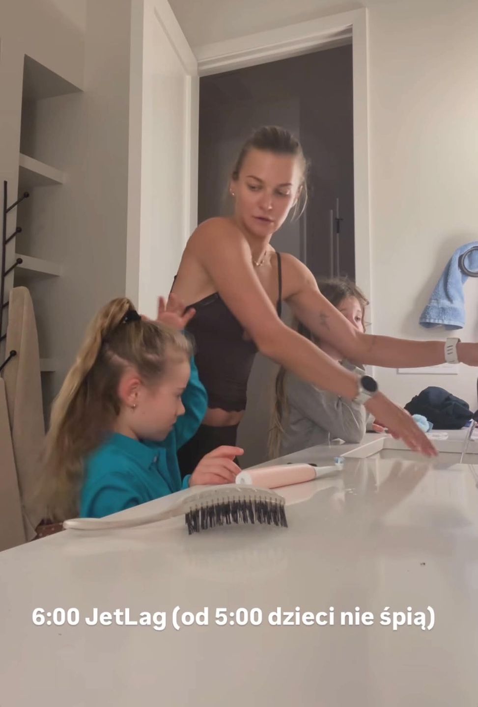 Anna Lewandowska relacjonuje poranek z jet lagiem