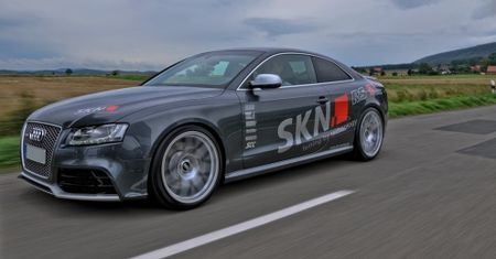 Audi ma branie – SKN RS5 Stufe 2 (2010)