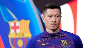 Barcelona łatwo oddaje Lewandowskiego. I bardzo ryzykuje [OPINIA]