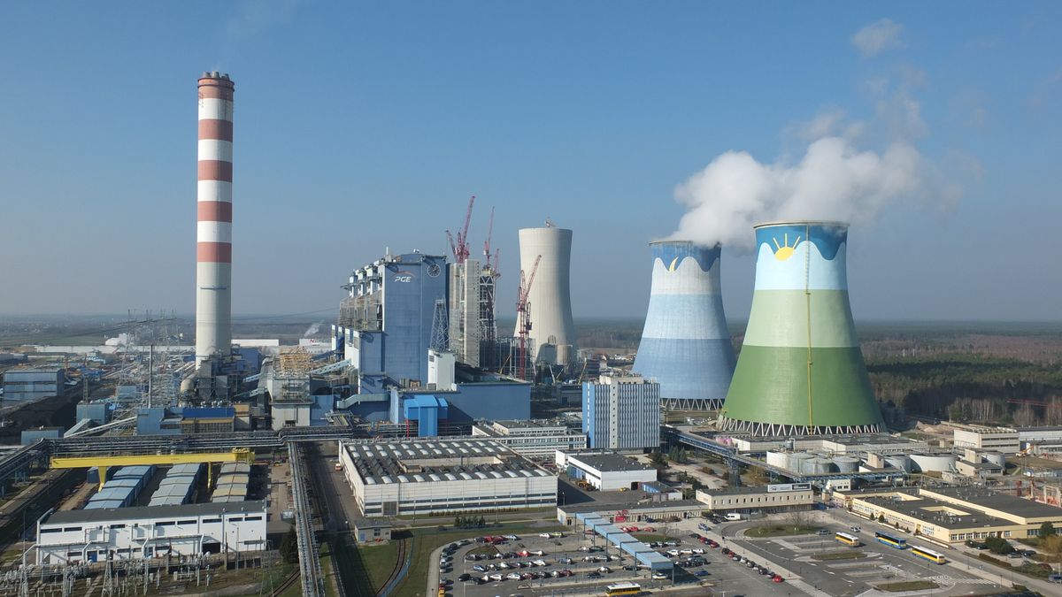 Państwowa firma choć miała mniejsze przychody, to wykazała dużo wyższy zysk.