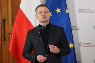 "Mówię to, waląc ręką w stół". Minister Nitras ostro o pozwie Miesiewicza