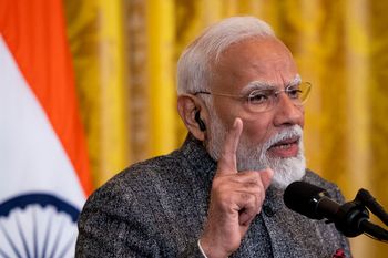 Modi buntuje się przeciw naciskom Trumpa. Nie zamierza rezygnować z zakupów rosyjskiej ropy
