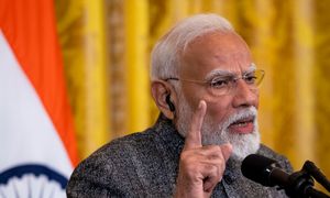 Modi buntuje się przeciw naciskom Trumpa. Nie zamierza rezygnować z zakupów rosyjskiej ropy