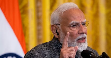 Modi się buntuje. Nie zamierza rezygnować z zakupów rosyjskiej ropy