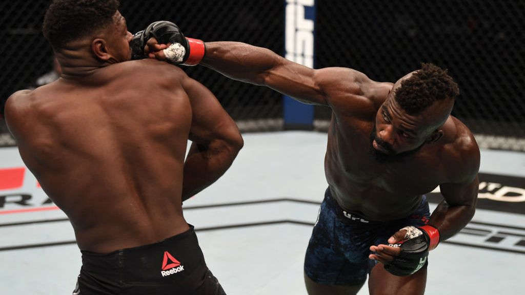 Getty Images / Josh Hedges/Zuffa LLC / Na zdjęciu: walka Joaquin Buckley - Impa Kasanganay