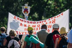 Burmistrz Gostynina zamiast maseczki wybiera różaniec. Kontrowersyjna wypowiedź