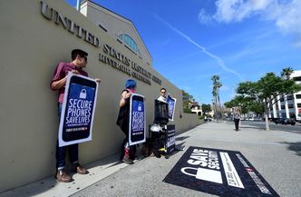 Wojna z terroryzmem. Giganci pod coraz większą presją rządów