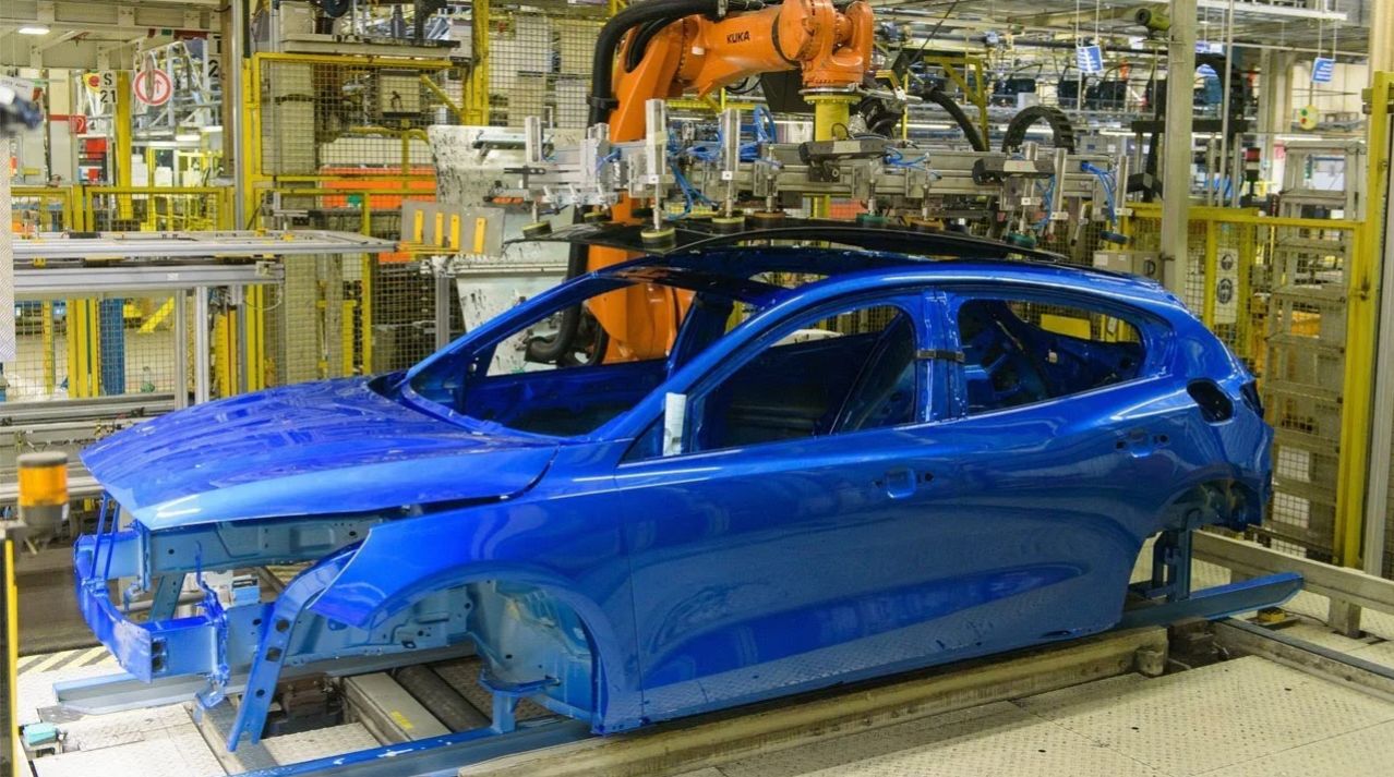 Ford and IG Metall agree on a scale down 3,500 jobs cut at Saarlouis factory amid shift to electric