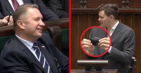 Gomoła dał Czarnkowi opaskę Brauna. "W Moskwie na was czekają"