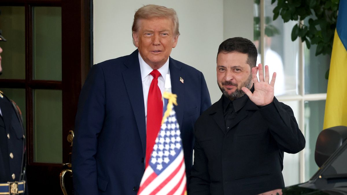 European Leaders Join Ukrainian President Zelensky For White House Meeting With Trump
WASHINGTON, DC - AUGUST 18:  U.S. President Donald Trump greets Ukrainian President Volodymyr Zelensky at the White House on August 18, 2025 in Washington, DC. President Trump is hosting President Zelensky at the White House for a bilateral meeting and later an expanded meeting with European leaders to discuss a peace deal between Russia and Ukraine.  (Photo by Tasos Katopodis/Getty Images)
Tasos Katopodis
bestof, topix